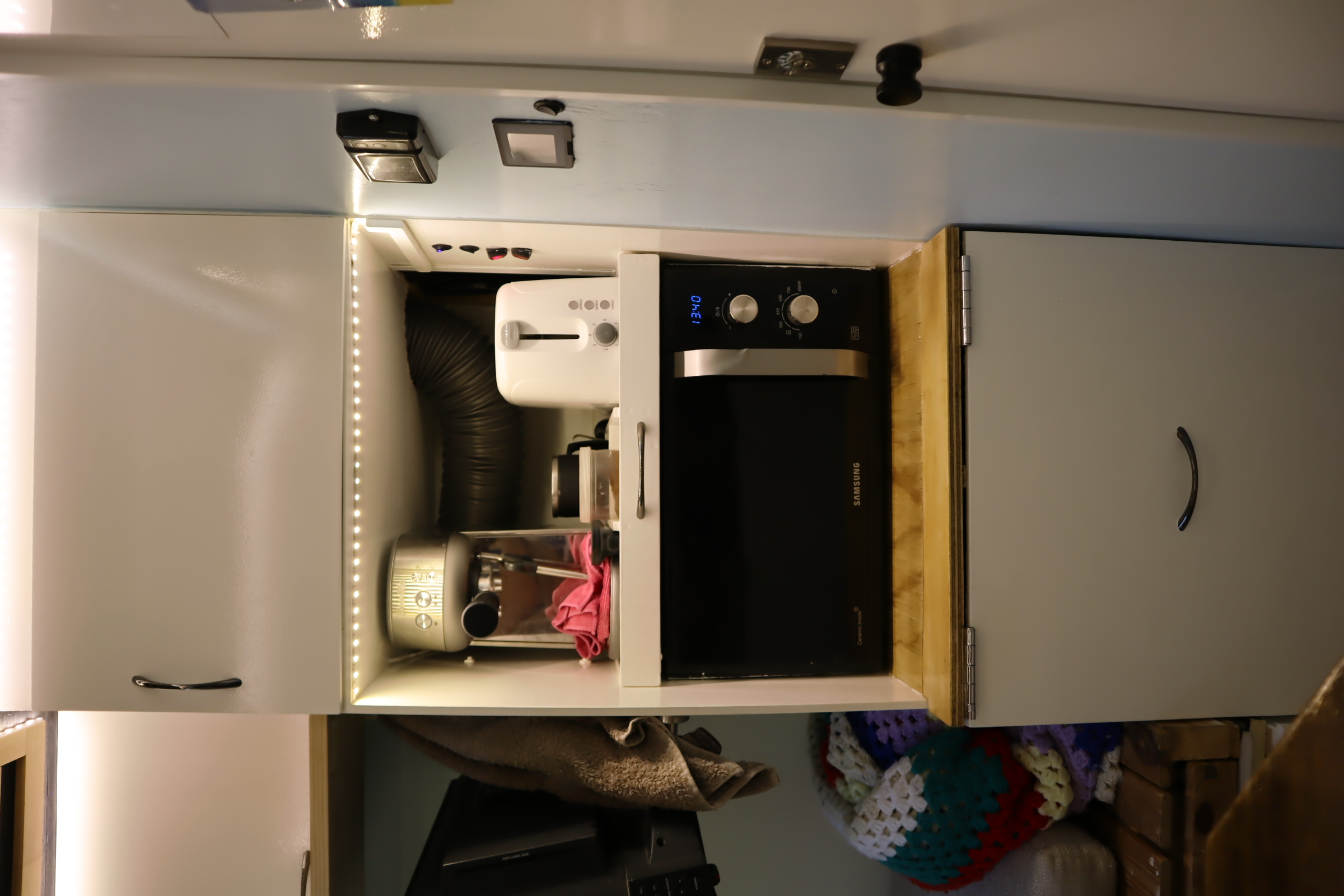 Microwave